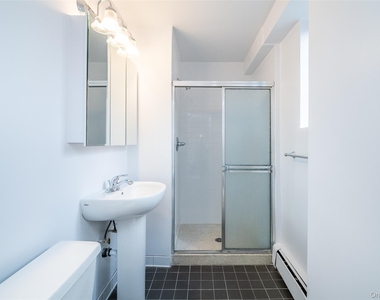 125 Lake Street - Photo Thumbnail 21