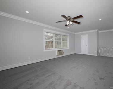 55 Fairfield Way - Photo Thumbnail 3