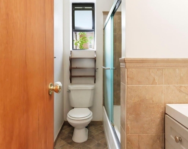 1 Broad Parkway - Photo Thumbnail 6