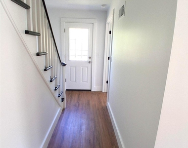 11 Cedar - Photo Thumbnail 7