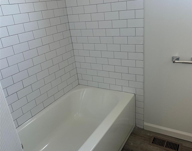 360 Larkfield Road - Photo Thumbnail 10