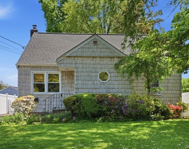 135 Woolsey Avenue - Photo Thumbnail 7