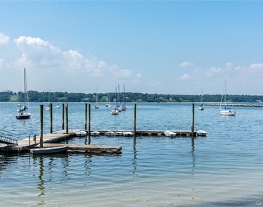 135 Woolsey Avenue - Photo Thumbnail 6