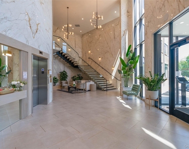 15 Washington Avenue - Photo Thumbnail 3