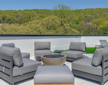 15 Washington Avenue - Photo Thumbnail 27