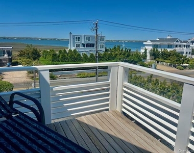 539 Dune Road - Photo Thumbnail 10