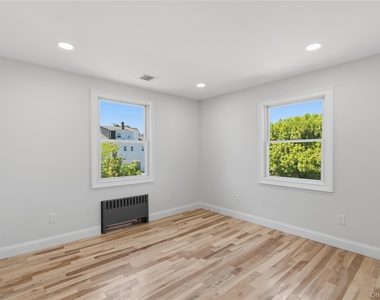 1 Alvin Street - Photo Thumbnail 6