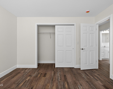 6 Arrow Street - Photo Thumbnail 28