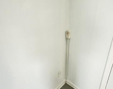 3134 6th Avenue - Photo Thumbnail 12