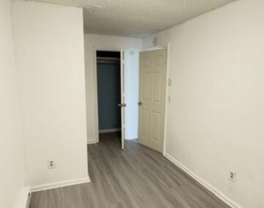 3134 6th Avenue - Photo Thumbnail 14
