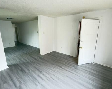 3134 6th Avenue - Photo Thumbnail 1