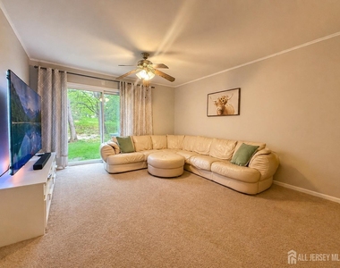 161 Applegate Lane - Photo Thumbnail 1