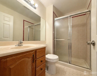 161 Applegate Lane - Photo Thumbnail 5