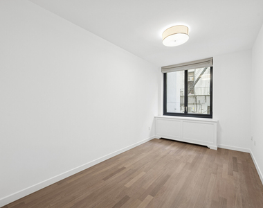 50 W 15th Street - Photo Thumbnail 12