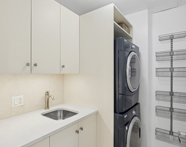 50 W 15th Street - Photo Thumbnail 13