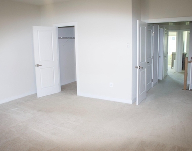 1697 Dunnington Place - Photo Thumbnail 24