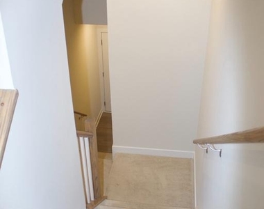 1697 Dunnington Place - Photo Thumbnail 3