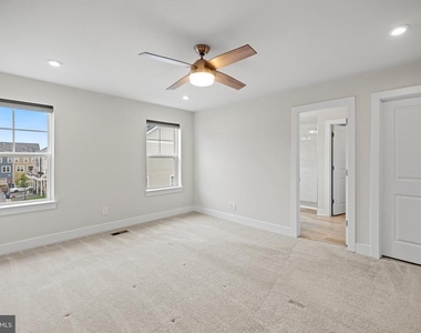 1548 Meadowlark Glen Road - Photo Thumbnail 24