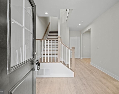 1548 Meadowlark Glen Road - Photo Thumbnail 1