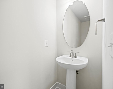1548 Meadowlark Glen Road - Photo Thumbnail 39
