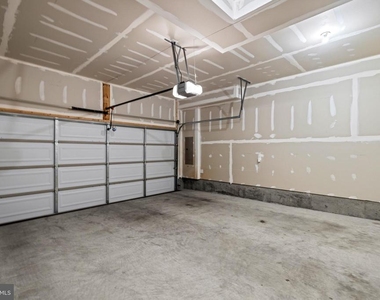 1548 Meadowlark Glen Road - Photo Thumbnail 43