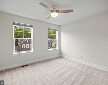 1548 Meadowlark Glen Road - Photo Thumbnail 32