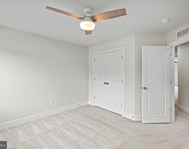 1548 Meadowlark Glen Road - Photo Thumbnail 33