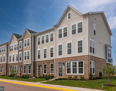 14534 Alsace Lane - Photo Thumbnail 40