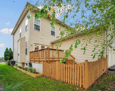 9305 Sumner Lake Boulevard - Photo Thumbnail 37
