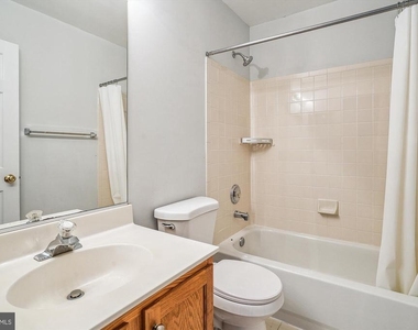 9305 Sumner Lake Boulevard - Photo Thumbnail 25