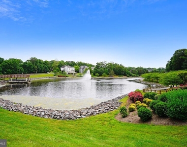 9305 Sumner Lake Boulevard - Photo Thumbnail 44
