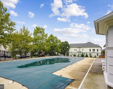 9305 Sumner Lake Boulevard - Photo Thumbnail 41
