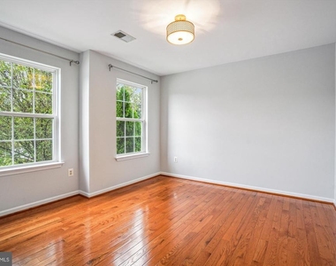 9305 Sumner Lake Boulevard - Photo Thumbnail 26
