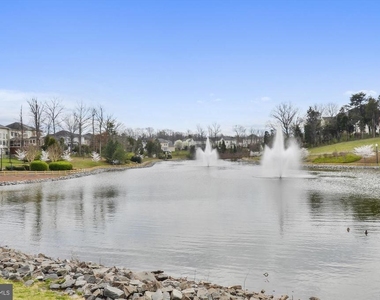 9305 Sumner Lake Boulevard - Photo Thumbnail 45