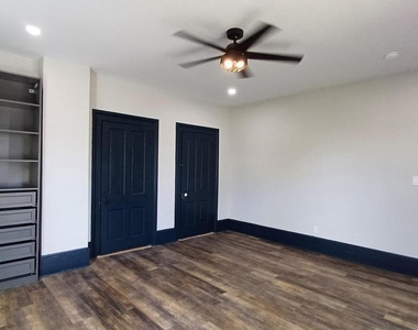9014 Sudley Road - Photo Thumbnail 28