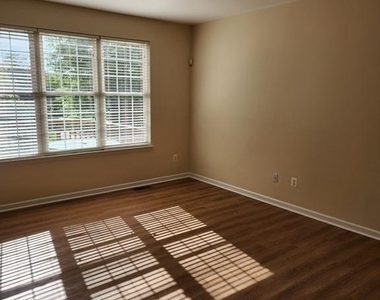 119 Misty Pond Terrace - Photo Thumbnail 6