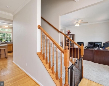 662 Holly Hill Dr - Photo Thumbnail 1