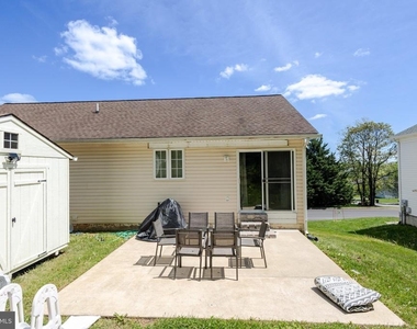 103 Mummert Circle - Photo Thumbnail 25