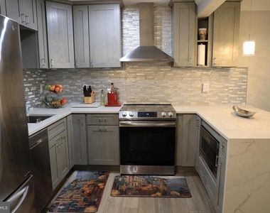 123 Cameron Street - Photo Thumbnail 16