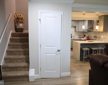 123 Cameron Street - Photo Thumbnail 6