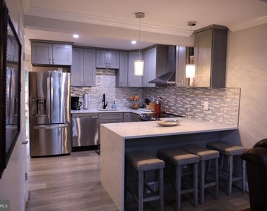123 Cameron Street - Photo Thumbnail 2