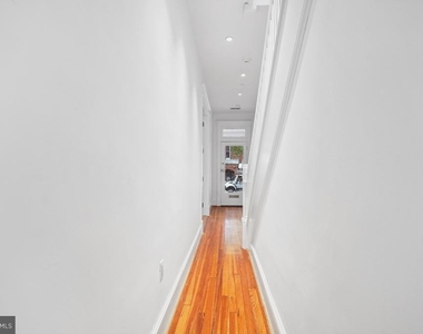 1411 King Street - Photo Thumbnail 10
