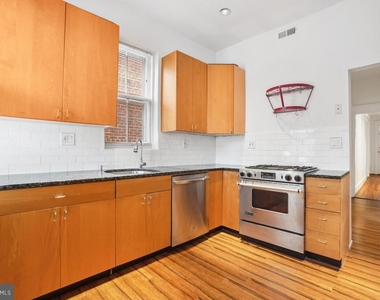 1411 King Street - Photo Thumbnail 17