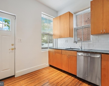 1411 King Street - Photo Thumbnail 16
