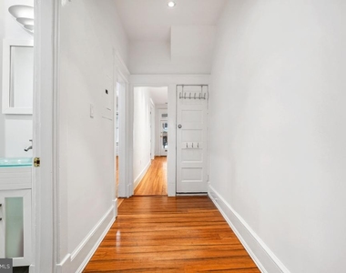 1411 King Street - Photo Thumbnail 15