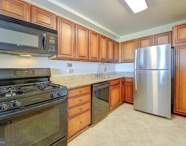 1200 Nash - Photo Thumbnail 79