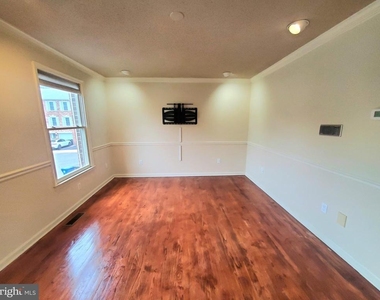 742 S Granada Street - Photo Thumbnail 16
