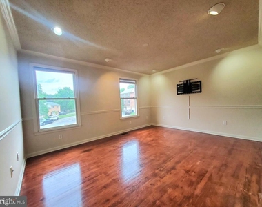742 S Granada Street - Photo Thumbnail 15