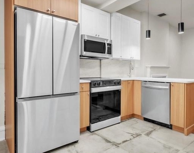 1823 S Broad Street - Photo Thumbnail 2