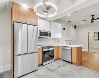 1823 S Broad Street - Photo Thumbnail 4